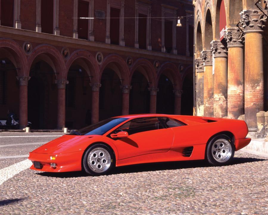  Lamborghini Diablo VT 1993 года  (фото 11 из 21)